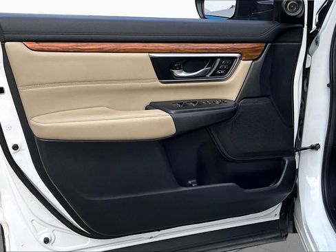 Certified 2019 Honda CR-V Touring image 22