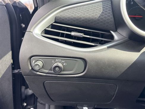 Certified 2023 Chevrolet Malibu LT image 17