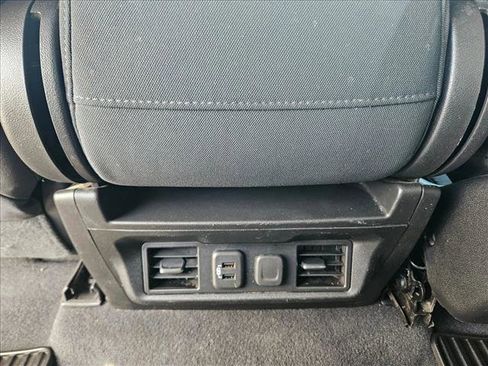 Used 2020 Chevrolet Silverado 1500 LT w/ All-Star Edition image 17