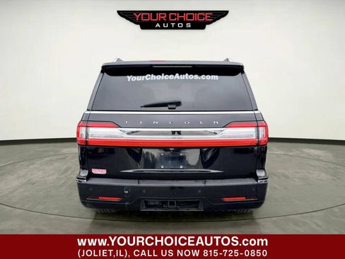 Used 2019 Lincoln Navigator Premiere AWD/4WD image 4