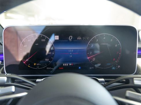 New 2026 Mercedes-Benz S 500 4MATIC image 16