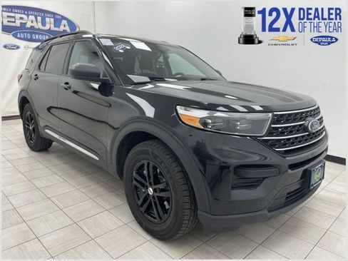 Used 2022 Ford Explorer XLT AWD/4WD image 1