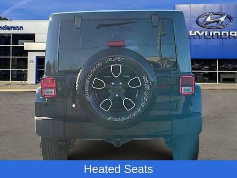 Used 2018 Jeep Wrangler Unlimited Sahara image 6