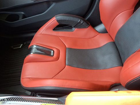 Used 2022 BMW M3 Competition w/ M Carbon Exterior Package image 26