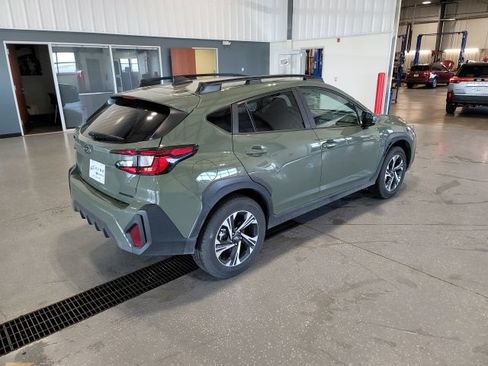 Used 2026 Subaru Crosstrek 2.5i Premium AWD/4WD image 7