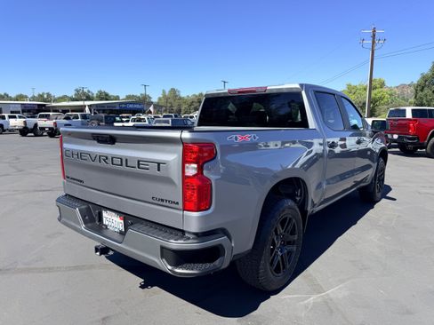 Used 2023 Chevrolet Silverado 1500 Custom w/ LPO, Dark Essentials Package AWD/4WD image 5