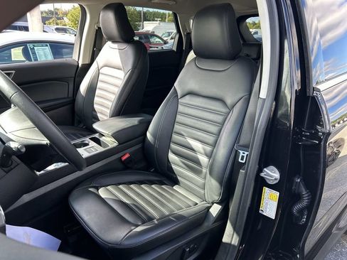 Used 2022 Ford Edge SEL w/ Convenience Package image 58