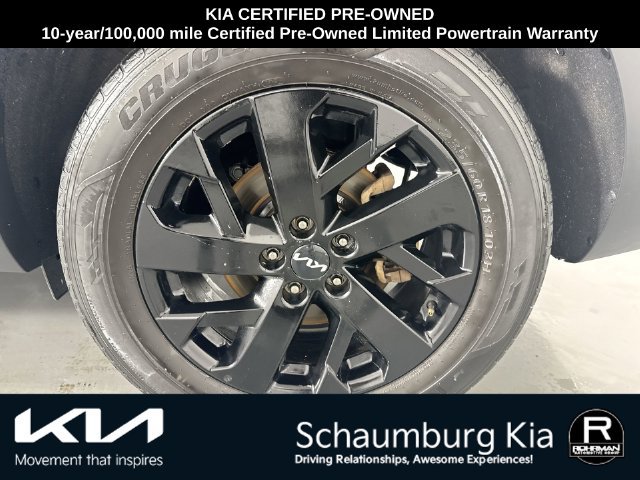 Used 2023 Kia Sorento S w/ Panoramic Sunroof Package AWD/4WD image 5