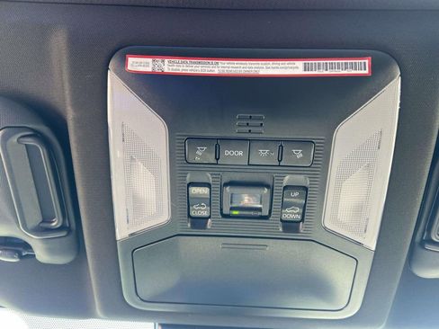 Used 2025 Toyota RAV4 XSE image 24