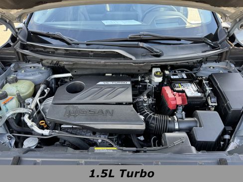 Used 2022 Nissan Rogue Platinum w/ Head-Up Display Package image 12