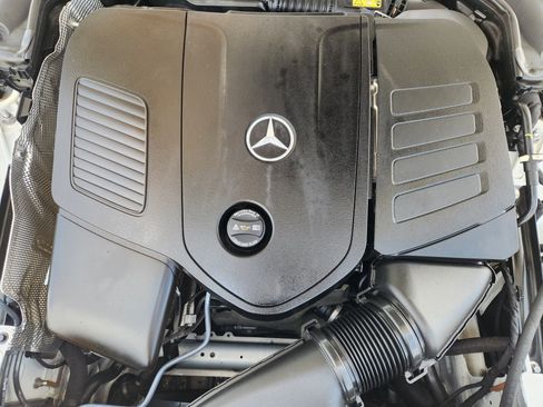 Used 2023 Mercedes-Benz C 300 4MATIC Sedan image 33