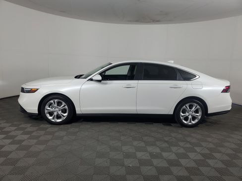 Certified 2024 Honda Accord LX image 7