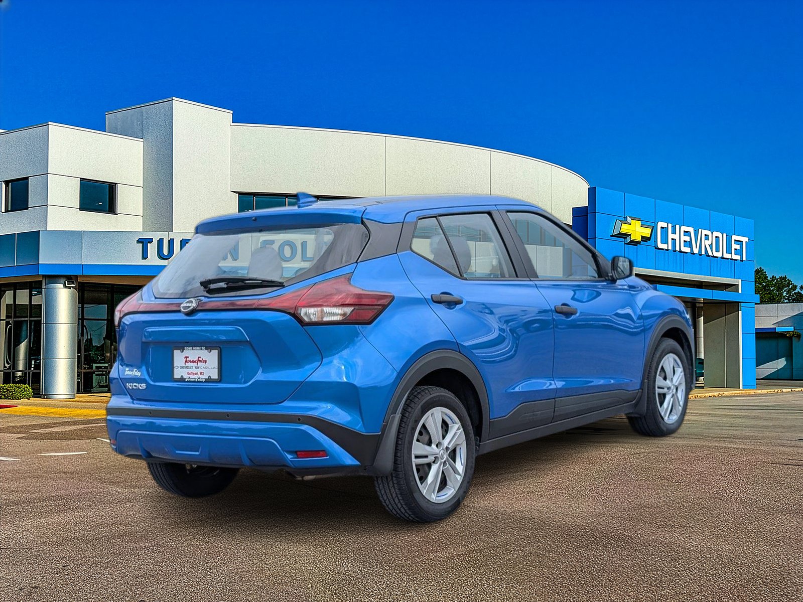 Used 2024 Nissan Kicks S FWD image 7
