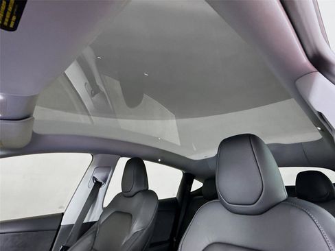 Used 2026 Tesla Model Y 2WD image 16