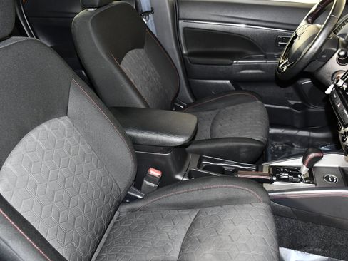 Used 2022 Mitsubishi Outlander Sport LE AWD/4WD image 41