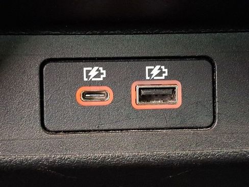 Used 2020 Nissan Altima 2.5 SR w/ Premium Package image 11