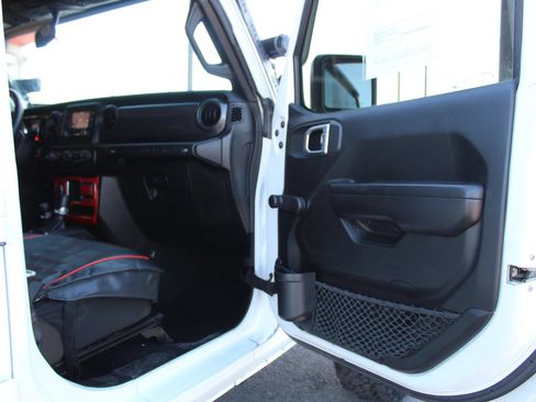 Used 2021 Jeep Wrangler Unlimited Sport AWD/4WD image 10