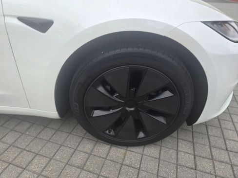 Used 2025 Tesla Model 3 Long Range RWD image 28