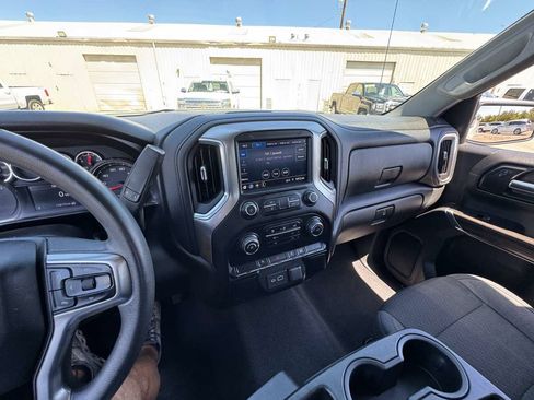 Used 2020 Chevrolet Silverado 1500 LT w/ Bed Protection Package AWD/4WD image 27