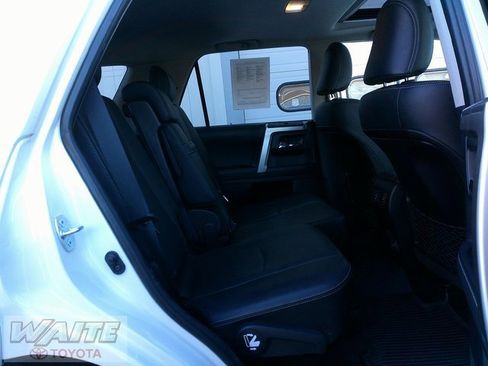 Used 2022 Toyota 4Runner Limited image 27