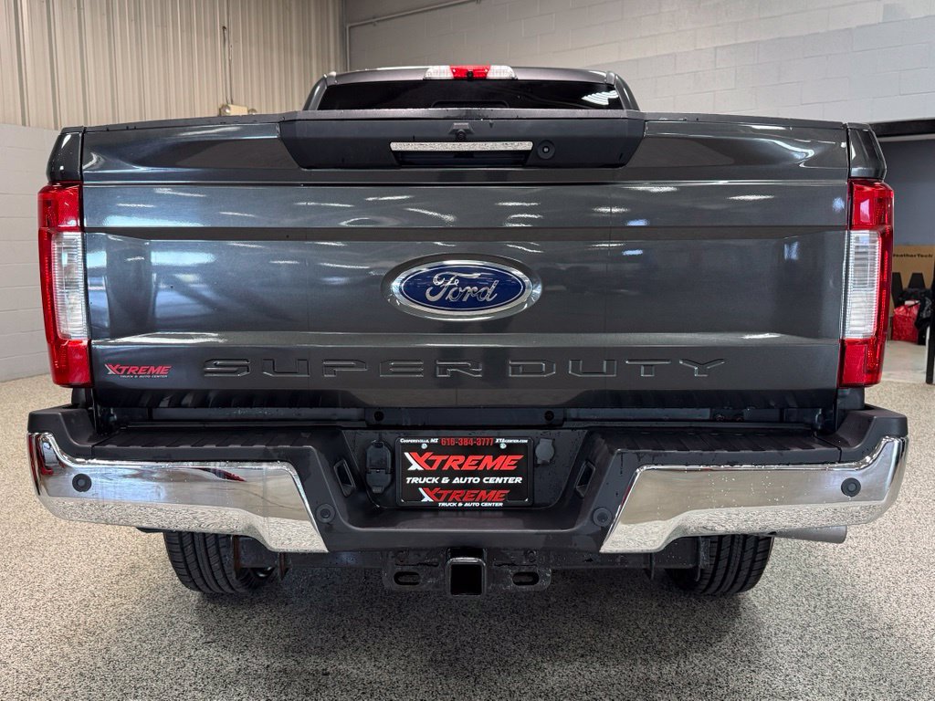 Used 2019 Ford F350 Lariat w/ Lariat Ultimate Package AWD/4WD image 5