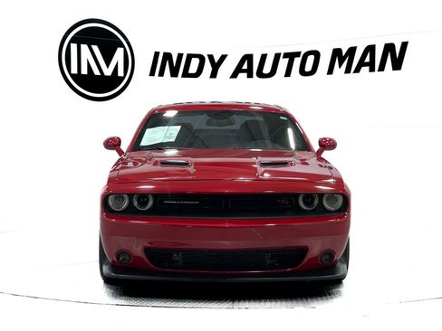 Used 2016 Dodge Challenger R/T Scat Pack w/ Leather Interior Group image 9