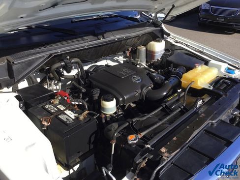 Used 2015 Nissan NV 3500 SV w/ Technology Package image 31