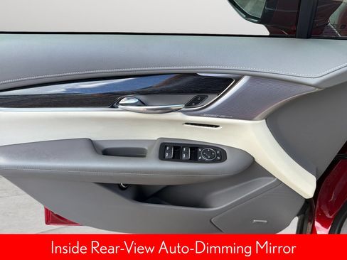 Used 2022 Cadillac XT6 Premium Luxury FWD image 27