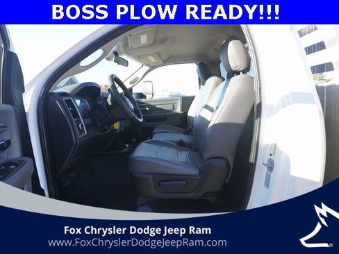 Used 2016 RAM 5500 Tradesman w/ Power & Remote Entry Group image 7