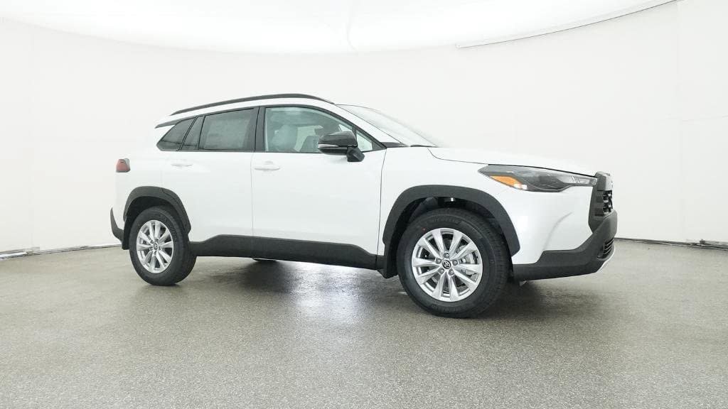 New 2026 Toyota Corolla Cross LE w/ Moonroof Package FWD image 28