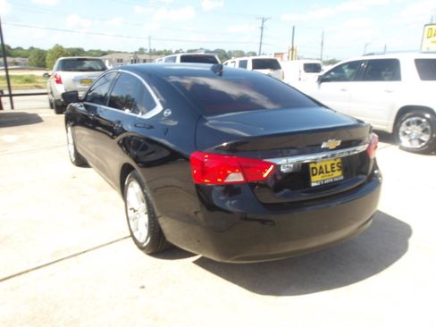 Used 2019 Chevrolet Impala LT FWD image 14