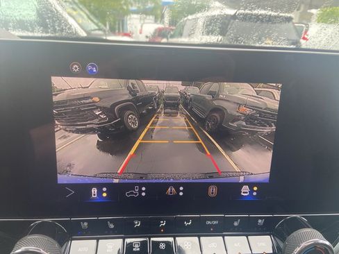 New 2025 Chevrolet Colorado ZR2 w/ Technology Package image 18