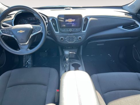Used 2023 Chevrolet Malibu LT FWD image 10