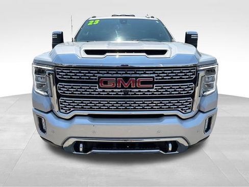 Used 2023 GMC Sierra 2500 Denali AWD/4WD image 2