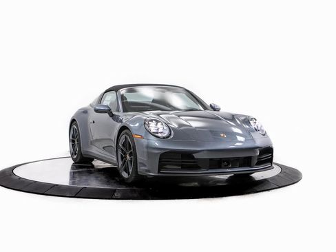 New 2026 Porsche 911 Targa 4S image 9