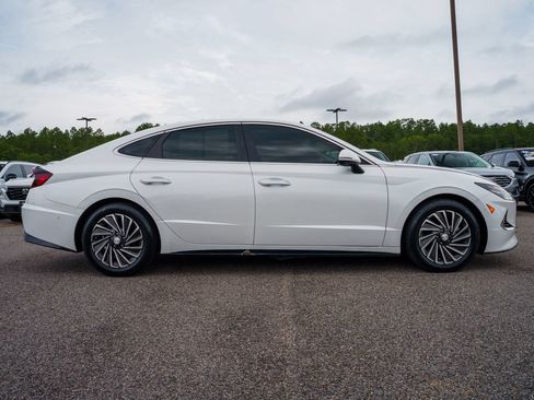 Used 2022 Hyundai Sonata Limited FWD image 9