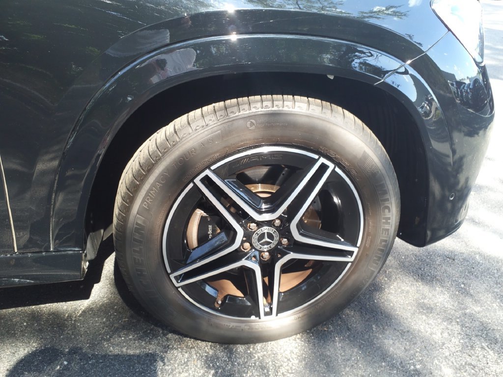 Certified 2024 Mercedes-Benz GLE 450 4MATIC image 9