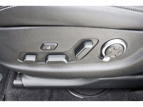 Used 2025 Genesis GV70 2.5T Sport Prestige w/ Sport Prestige Package image 30