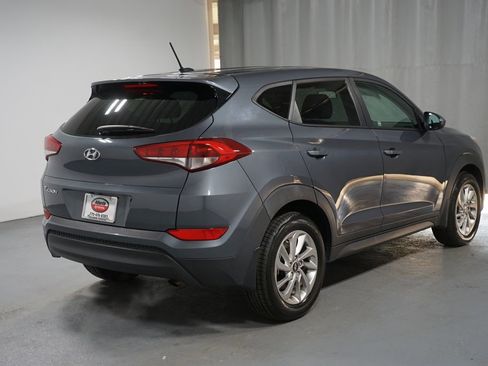 Used 2017 Hyundai Tucson SE image 8