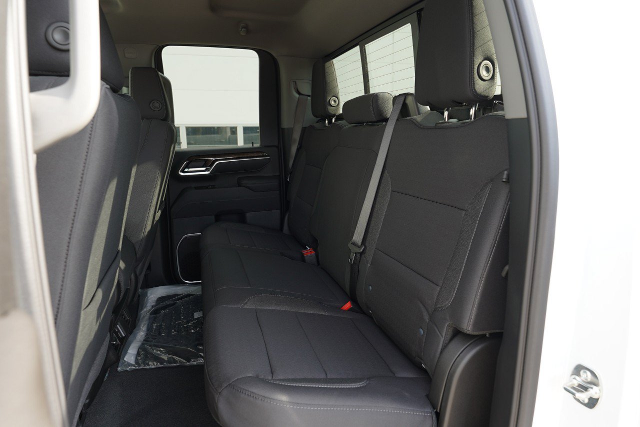 New 2026 GMC Sierra 2500 SLE w/ SLE Value Package; AWD/4WD image 19
