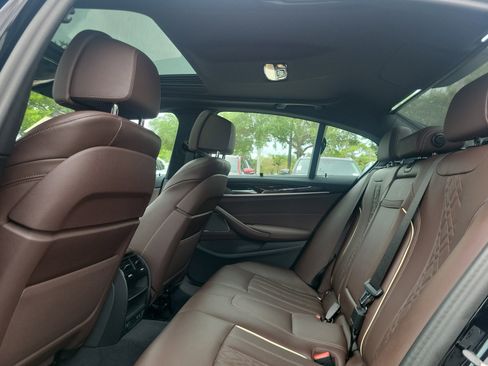 Used 2023 BMW 540i xDrive w/ Executive Package AWD/4WD image 12