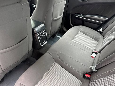 Used 2023 Dodge Charger SXT RWD image 12