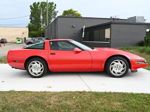 Used 1994 Chevrolet Corvette Base image 5