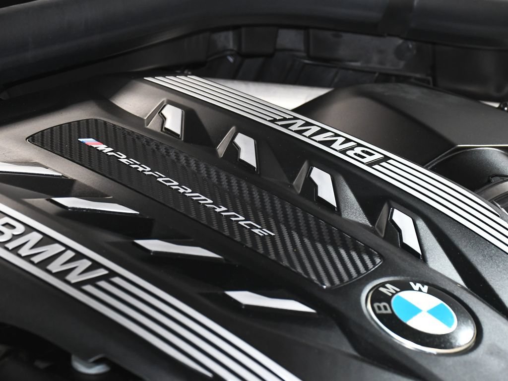 Used 2022 BMW X6 M50i w/ Executive Package AWD/4WD image 81