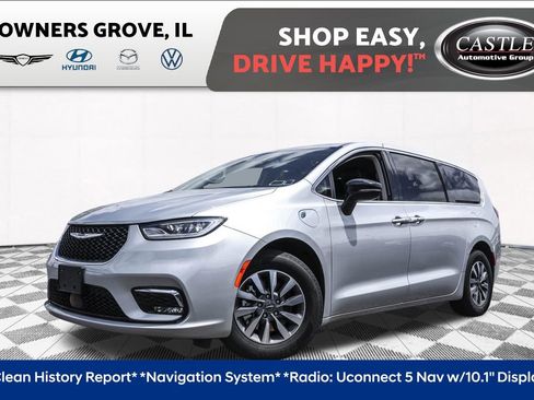 Used 2024 Chrysler Pacifica Limited FWD image 1