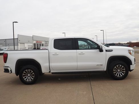 Used 2021 GMC Sierra 1500 AT4 w/ AT4 Premium Package image 4