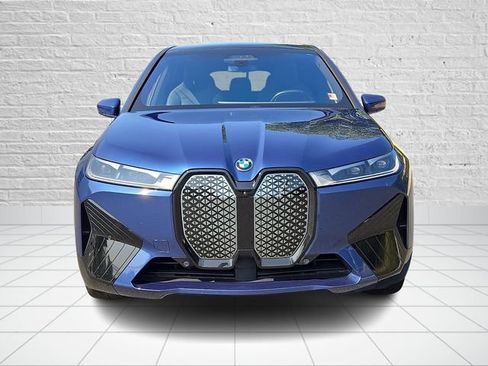 Used 2024 BMW iX xDrive50 w/ Sport Package AWD/4WD image 2
