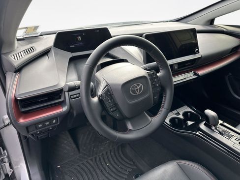 Certified 2024 Toyota Prius Prime image 11