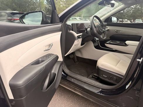 Used 2025 Hyundai Tucson SEL AWD/4WD image 18