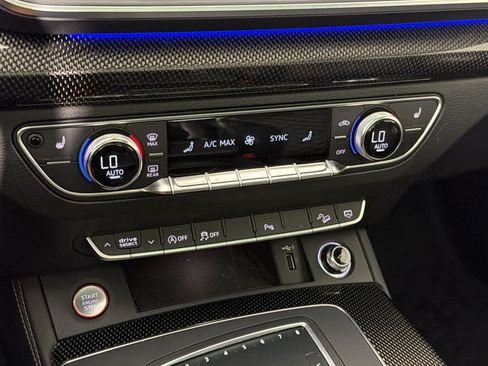 Used 2018 Audi SQ5 Prestige w/ Prestige Package AWD/4WD image 18